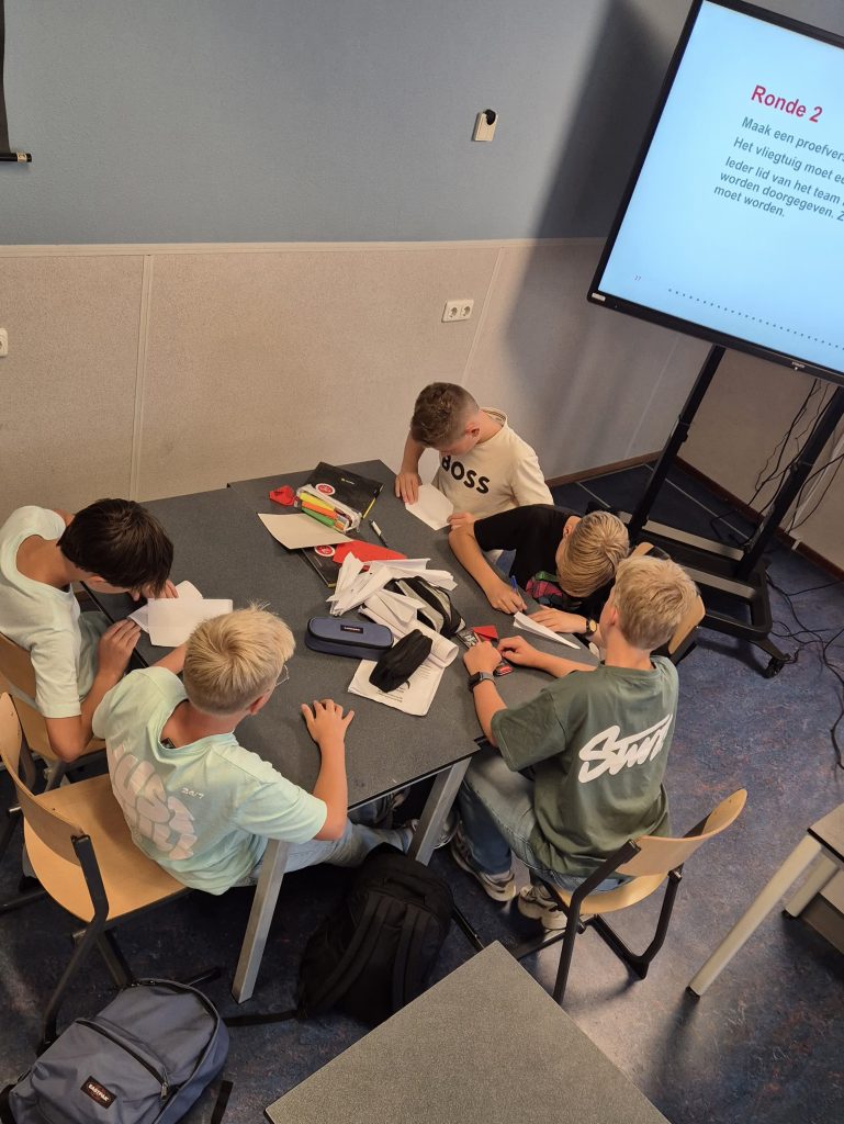 samenwerken met klasgenoten 
