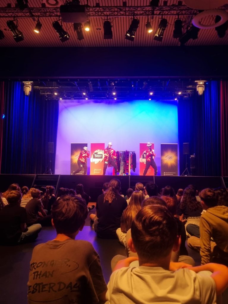  Cultuur-dansdag met een indrukwekkende voorstelling